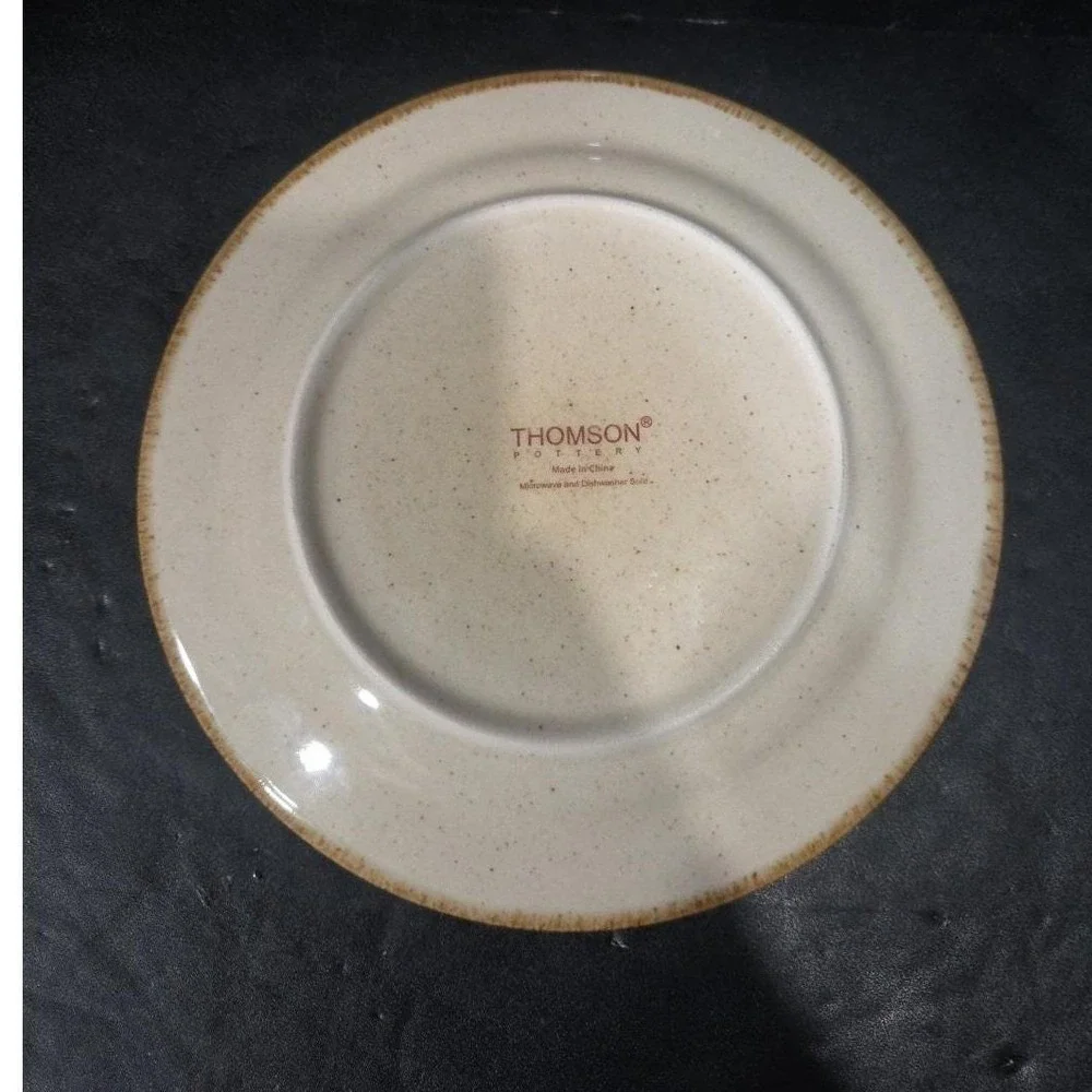 Thomson Pottery add touch